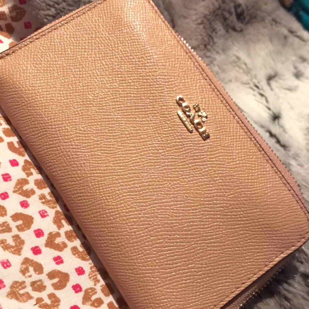 Coach wallet